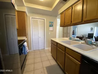 Photo #6: 6344138 Listing