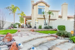 Photo #5: 6344299 Listing