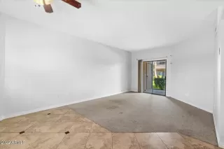 Photo #3: 6344475 Listing