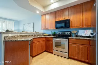 Photo #6: 6344620 Listing