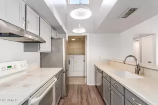 Photo #2: 6345164 Listing