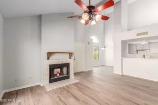 Photo #5: 6345164 Listing