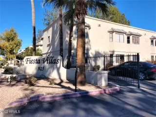 Photo #5: 6345425 Listing