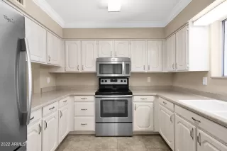 Photo #3: 6345552 Listing