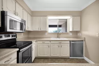 Photo #4: 6345552 Listing