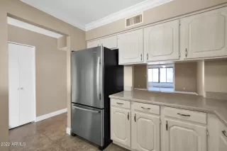 Photo #5: 6345552 Listing