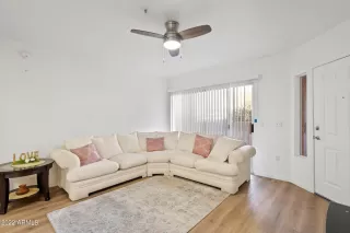 Photo #3: 6345678 Listing