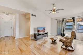 Photo #1: 6345967 Listing