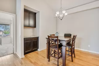 Photo #3: 6345967 Listing