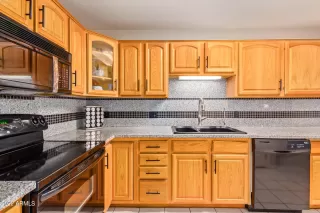 Photo #3: 6345984 Listing 