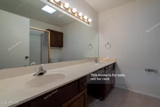 Photo #5: 6346258 Listing