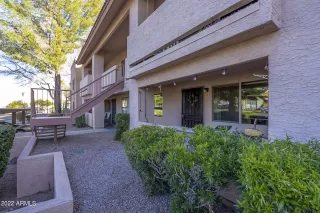 Photo #4: 6346395 Listing