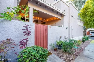 Photo #3: 6346803 Listing