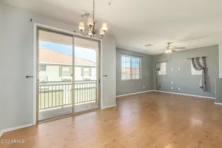 Photo #6: 6347093 Listing