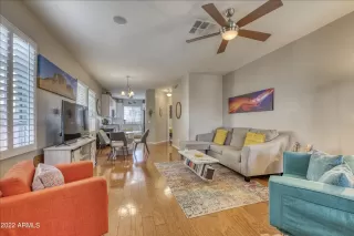 Photo #5: 6347484 Listing