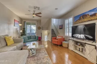 Photo #6: 6347484 Listing