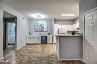 Photo #4: 6347543 Listing