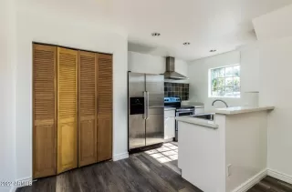 Photo #2: 6347612 Listing