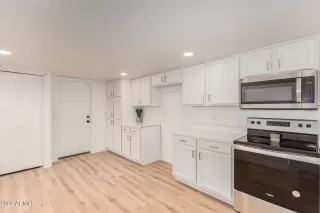 Photo #6: 6347755 Listing 