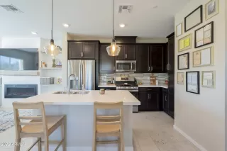 Photo #2: 6347765 Listing