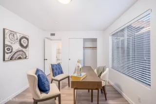 Photo #4: 6347777 Listing