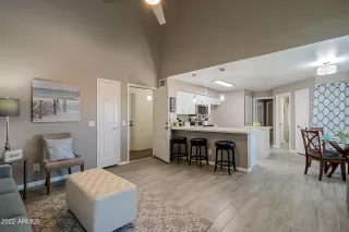 Photo #5: 6347795 Listing 