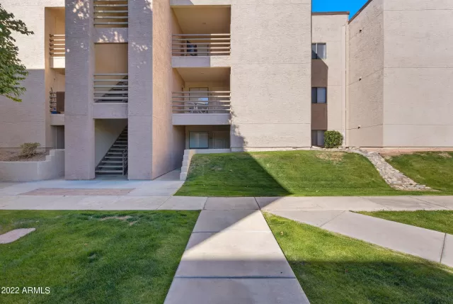 MLS: 6348158 Condo For Sale