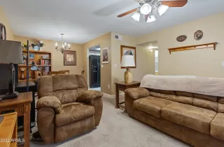 Photo #2: 6348158 Listing 