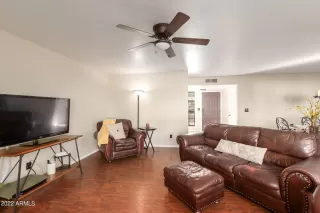 Photo #5: 6348164 Listing