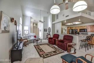 Photo #3: 6348167 Listing