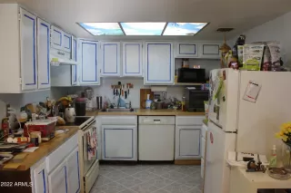 Photo #5: 6348271 Listing