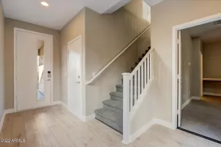 Photo #5: 6348325 Listing