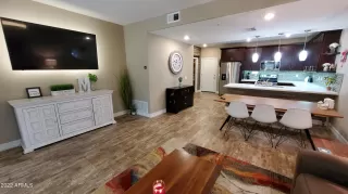 Photo #2: 6348426 Listing