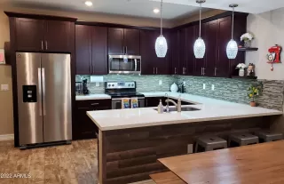 Photo #3: 6348426 Listing