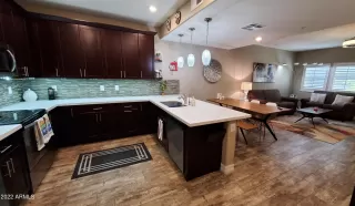 Photo #5: 6348426 Listing