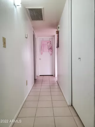 Photo #6: 6348428 Listing