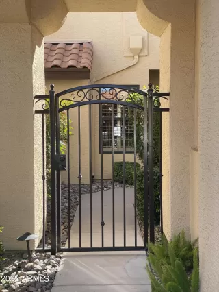 Photo #6: 6348432 Listing