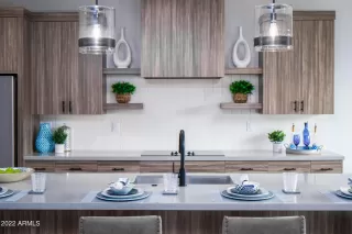 Photo #6: 6348450 Listing