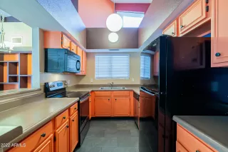 Photo #3: 6348528 Listing 