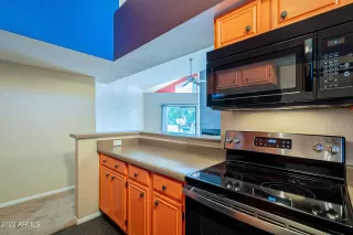 Photo #5: 6348528 Listing 