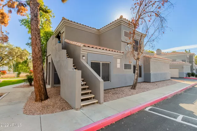 MLS: 6348743 Condo For Sale