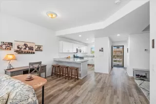 Photo #1: 6349034 Listing