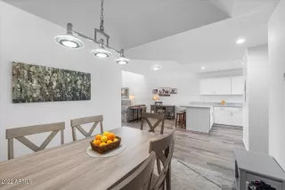 Photo #4: 6349034 Listing