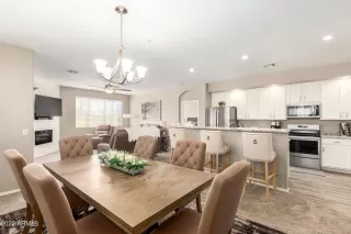 Photo #2: 6349073 Listing