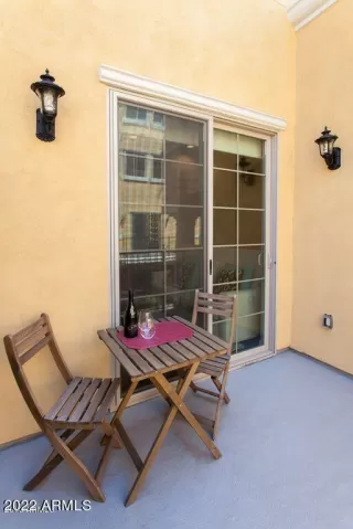 Photo #5: 6349201 Listing