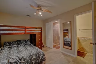 Photo #4: 6349241 Listing