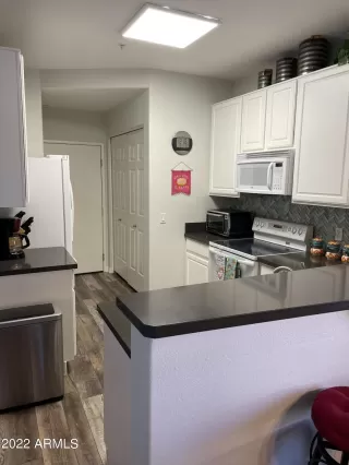 Photo #4: 6349360 Listing 