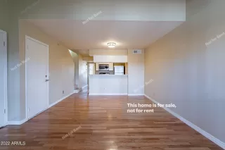 Photo #6: 6349396 Listing 