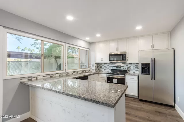 MLS: 6349550 Condo For Sale