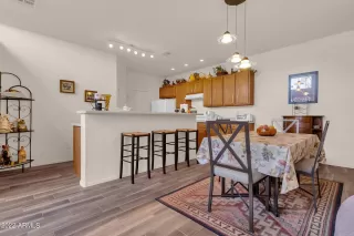Photo #6: 6349735 Listing 